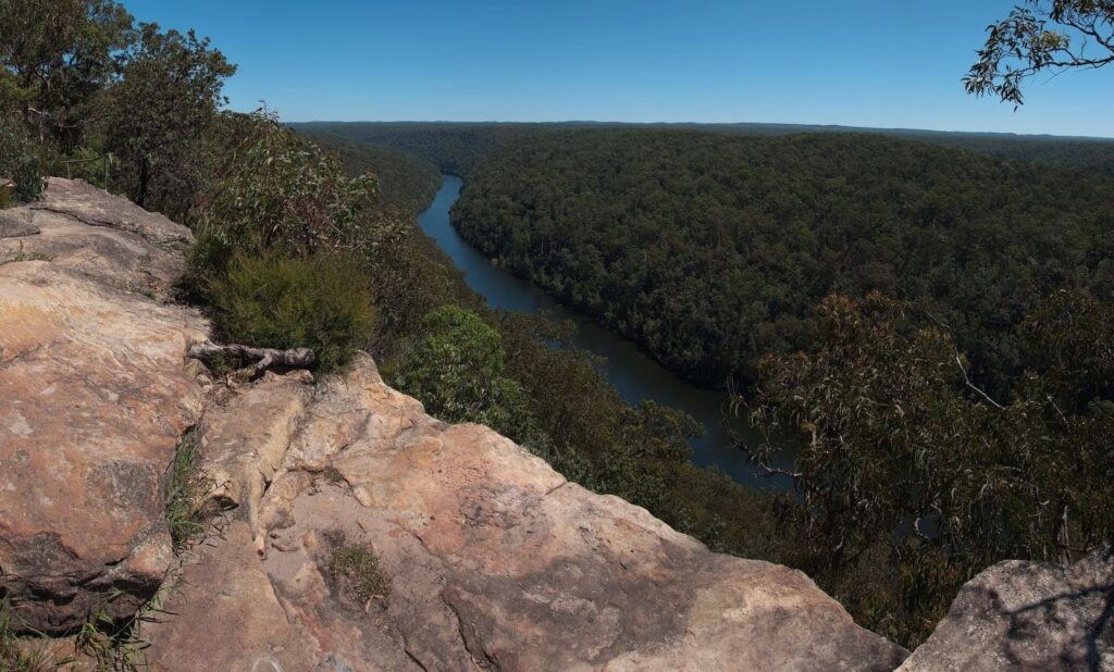 alsahafasd | Nepean Lookout: Hike to Nepean Lookout for scenic views